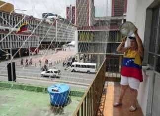 委内瑞拉选举观察员敦促“透明度” 欧瓜多宣称胜利 news-29072024-121255