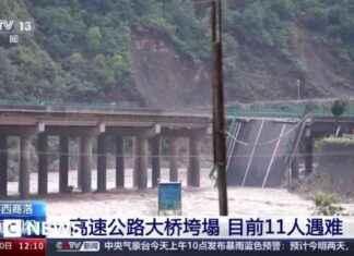 商洛市暴雨后中国桥梁倒塌 致11人遇难 news-29072024-155616