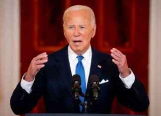 拜登呼吁设立最高法院法官的任期限制和可执行的道德规则 news-29072024-160845