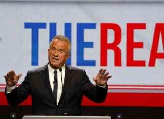 罗伯特·肯尼迪小心为总统竞选重塑自我 news-29072024-182239