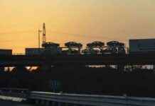 提振经济:中国鼓励消费者购买优质商品 news-01082024-190740