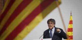 卡尔斯·普伊格德蒙特前加泰罗尼亚领导人回到西班牙,随后再度消失 news-08082024-214132