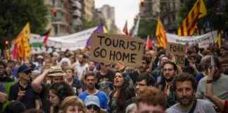 欧洲热门景点居民为何希望游客远离 news-12082024-123344