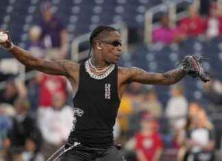 特拉维斯·斯科特在与保镖和酒店保安发生冲突后被捕 news-13082024-124833