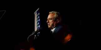 RFK Jr. 在纽约争取选票准入时遇到阻碍 news-13082024-185237