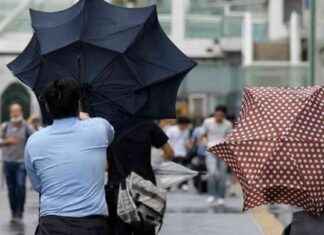 台风安比尔接近,日本下令疏散 news-16082024-131406