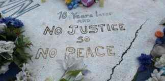 10年后,迈克尔·布朗的母亲请求全球专家调查儿子的死亡 news-17082024-132238