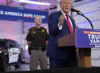 美国大选后,特朗普及其盟友持续推动虚假政变说法 news-21082024-002411