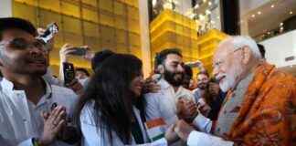 莫迪总理抵达基辅与乌克兰泽连斯基会谈 news-23082024-130830