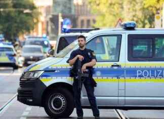 慕尼黑警方在以色列领事馆附近击毙持枪男子 news-05092024-143631