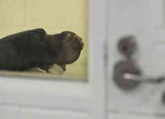 等待释放的移民案件胜诉者 news-10092024-200040