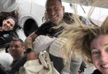 四名宇航员在北极星黎明飞行后进行首次商业太空行走后返回地球 news-15092024-123919