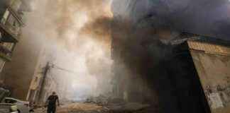 以色列向黎巴嫩增派更多部队,誓言对伊朗导弹做出“痛苦”回应 news-02102024-175851