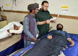 袭击亚洲安全峰会前,枪手杀死20名矿工 news-11102024-115738