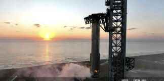 SpaceX 運載火箭成功在首次嘗試中「捕獲」火箭助推器 news-13102024-192110