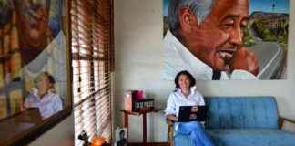 亚利桑那打击错误信息的斗争:从牛仔比赛到广播 news-17102024-135502