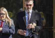 博布的汉堡店演员因参与国会暴动被判一年监禁 news-29102024-091733