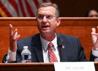 川普提名前佐治亞州眾議員道格·柯林斯(Doug Collins)擔任領導退伍軍人事務部的候選人 news-15112024-033448