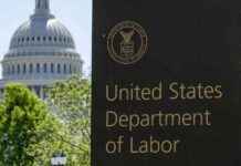 美国法官阻止拜登政府扩大加班付费规则的新标题- 阻止拜登政府扩大加班付费规则。 news-16112024-033928