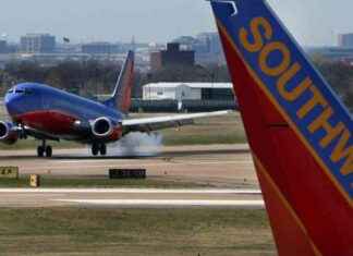 飛騰航空機在達拉斯洛夫菲爾德機場被子彈擊中 news-16112024-094030