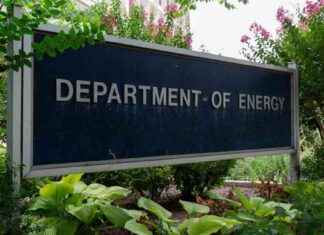 特朗普宣布石油行业高管克里斯·赖特为能源部长候选人 news-17112024-034312