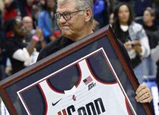 康涅狄格大学的乔诺·奥里埃玛成为有史以来获胜最多的大学篮球教练 news-21112024-115806