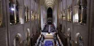 巴黎圣母院重开,举行自火灾以来的首次礼拜