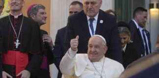 拜登授予教宗方济各特别自由总统奖