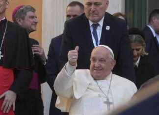 拜登授予教宗方济各特别自由总统奖