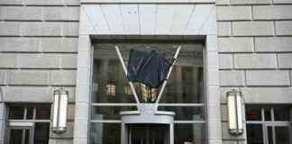 特朗普官员将让4,700名USAID员工休假并裁减1,600个工作岗位 4700usad1600