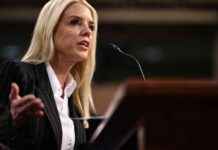 参议院投票确认Pam Bondi为总检察长。 pam-bondi