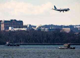 直升机组员的高度和视力质量是华盛顿特区坠机调查的重点