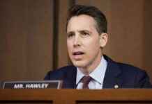 共和党参议员乔希·霍利讨论了他追责科技巨头的使命