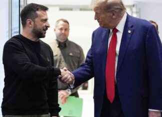 特朗普白宫会晤,泽连斯基希望继续获得对抗俄罗斯的援助