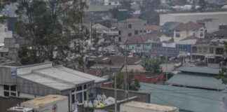 卢旺达支持的叛军告诉占领的刚果东部城市居民他们是安全的