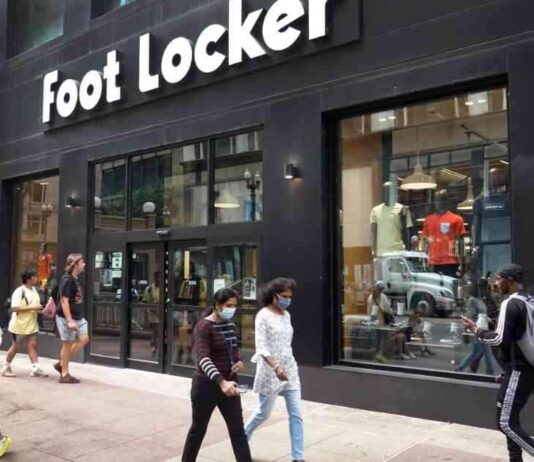 迪克体育用品以24亿美元收购富致运动品牌 24