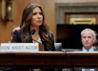 特朗普是否可以暂停《人身保护令》?: NPR的考虑 npr