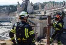 梵蒂岡安裝煙囪以示下一任教宗的選擇