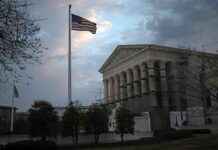 德克萨斯州最高法院延长对《外国敌人法》驱逐令的暂停