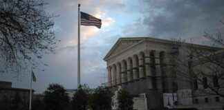 德克萨斯州最高法院延长对《外国敌人法》驱逐令的暂停