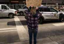 特朗普政府撤销明尼阿波利斯等多个城市的警方调查