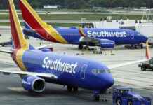 西南航空将要求乘客将充电器保持可见,以减少火灾风险