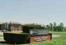 特朗普政府扭轉局勢,恢復全國消防學院的課程